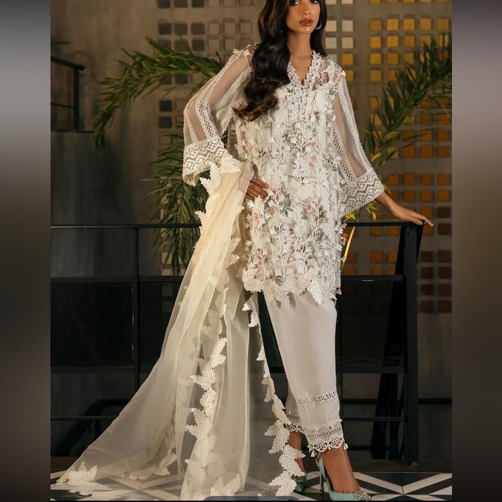 Sana Safinaz